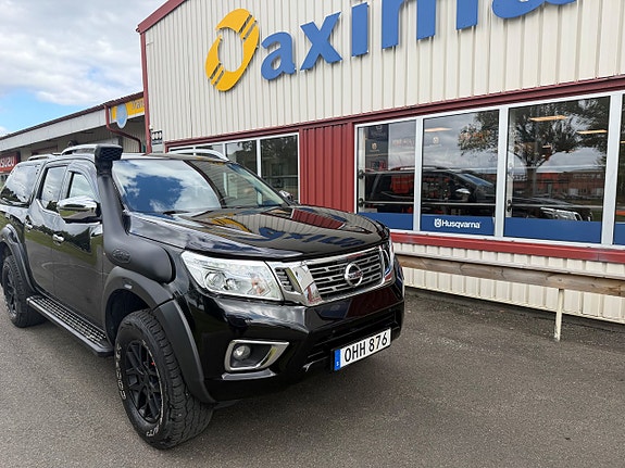 Nissan Navara 2 of 12