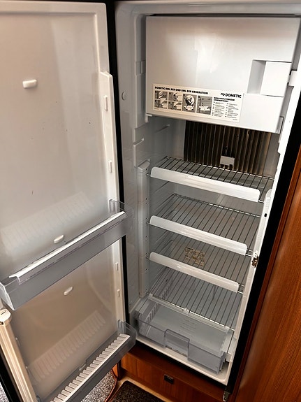LMC I 735 ALDE, SOLCELLER, LITHIUM 7 of 21