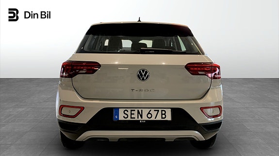 Volkswagen T-Roc 5 of 14