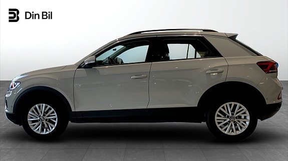 Volkswagen T-Roc 2 of 14