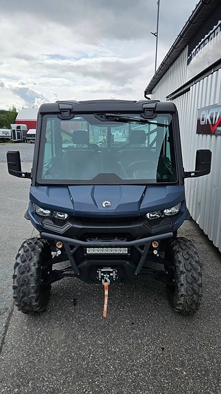 BRP Can-Am 2 of 8