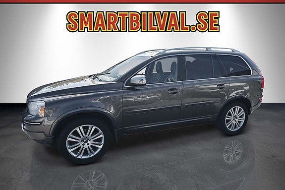 Volvo XC90 3 of 26