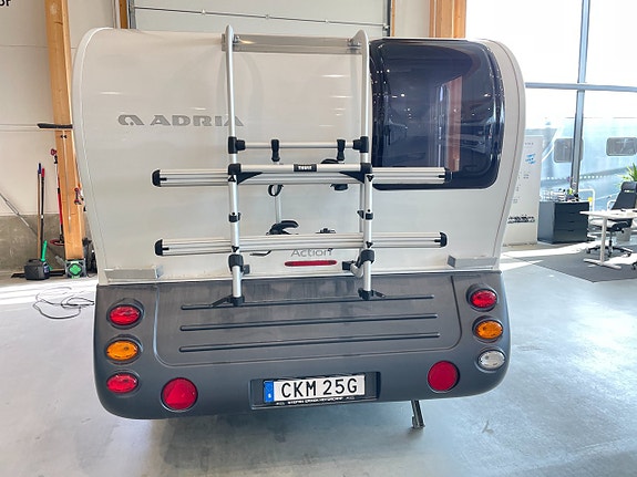 Adria Action 361 LH / B-kort / 1100kg / Resevagn / Elektrisk golvvärme / 3 of 17