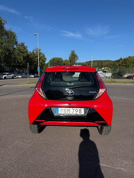 Toyota Aygo 7 of 15