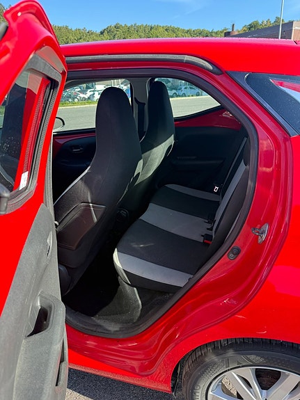 Toyota Aygo 11 of 15