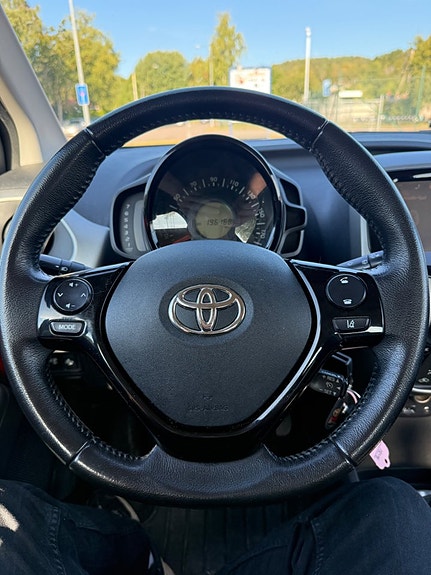 Toyota Aygo 14 of 15