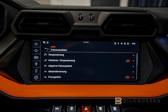 Lamborghini Urus 27 of 27