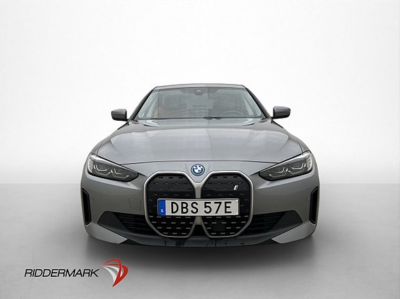BMW i4 3 of 30