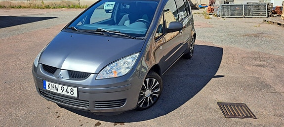 Mitsubishi Colt 5 of 18
