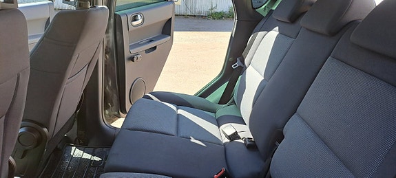 Mitsubishi Colt 17 of 18