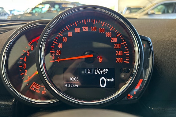 MINI Clubman Cooper S 12 of 21