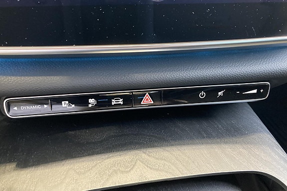 Mercedes-Benz E300 de 11 of 30