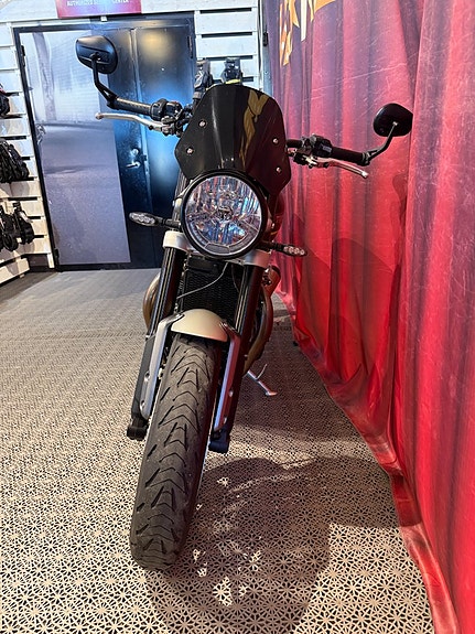 Triumph SPEED TWIN *1047kr/mån* 2 of 13