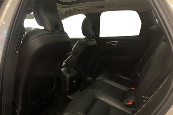 Volvo XC60 20 of 25