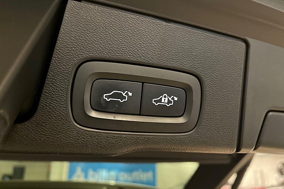Volvo XC60 23 of 25
