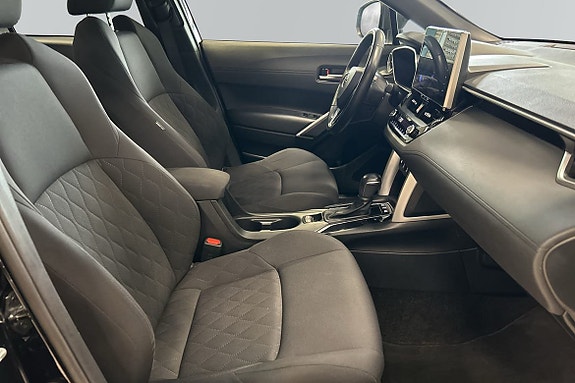 Toyota Corolla Cross 7 of 11