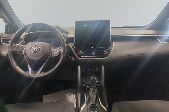 Toyota Corolla Cross 9 of 11