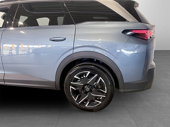 Peugeot 5008 14 of 15