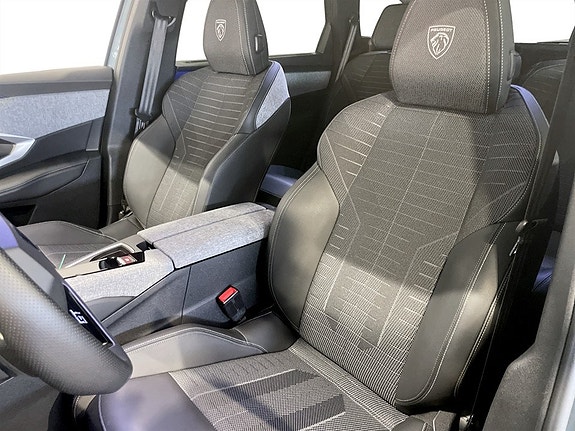Peugeot 5008 5 of 15