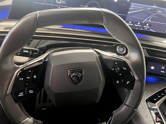 Peugeot 5008 7 of 15