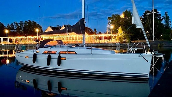 Hanse 350  2008  Finland 5 of 12