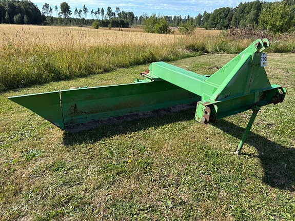 Valmet 465 4wd med lastare Quicke 620, Huggarvagn Farma T9 8 of 9