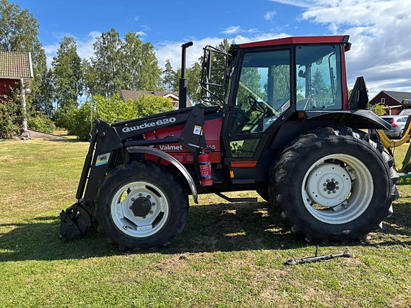 Valmet 465 4wd med lastare Quicke 620, Huggarvagn Farma T9 2 of 9