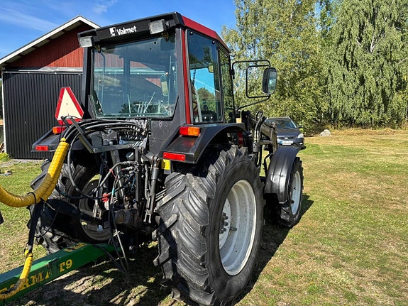Valmet 465 4wd med lastare Quicke 620, Huggarvagn Farma T9 3 of 9