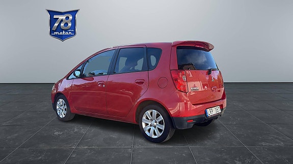 Mitsubishi Colt 5 of 9