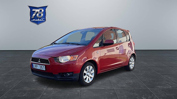 Mitsubishi Colt 3 of 9