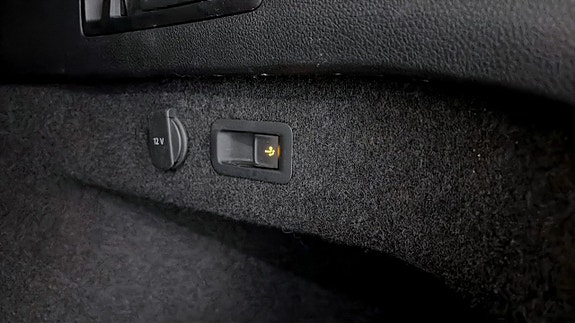 Volkswagen Passat 13 of 22