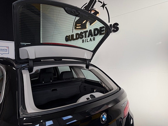 BMW 520d 12 of 30