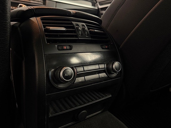 BMW 520d 30 of 30