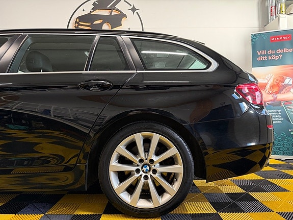 BMW 520d 15 of 30