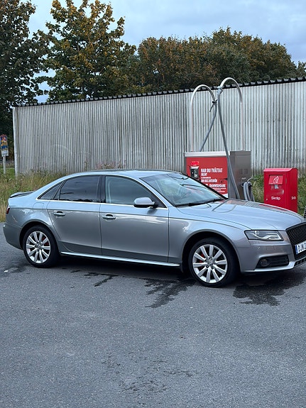 Audi A4 3 of 8