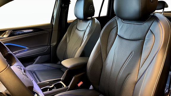 Volkswagen Tiguan 8 of 14
