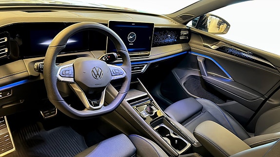Volkswagen Tiguan 7 of 14