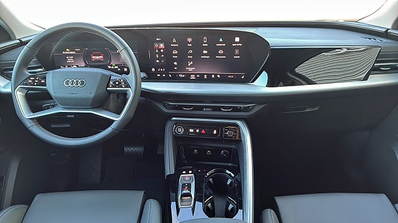Audi Q5 9 of 13