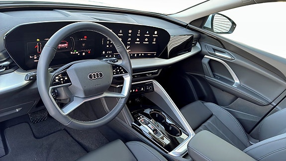 Audi Q5 7 of 13