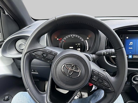 Toyota Aygo X 9 of 12