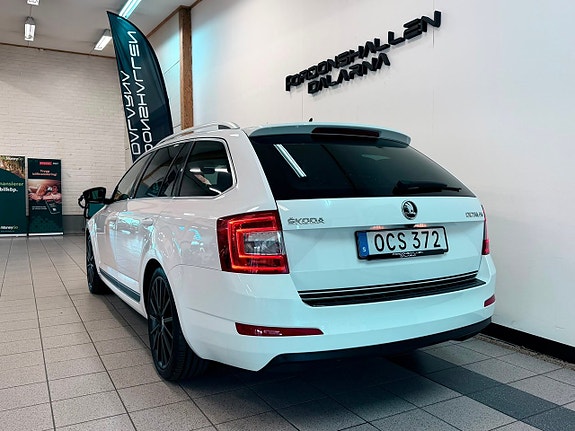 Skoda Octavia 7 of 21