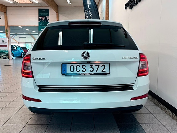 Skoda Octavia 6 of 21