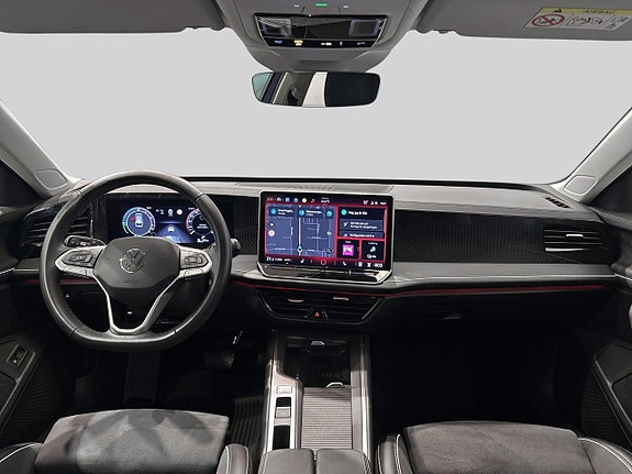 Volkswagen Passat 7 of 16