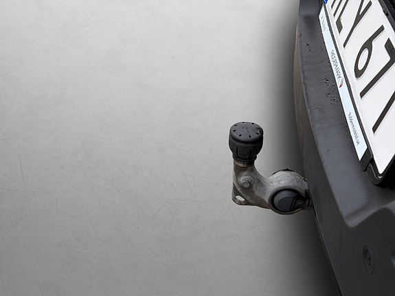 Volvo XC40 10 of 30