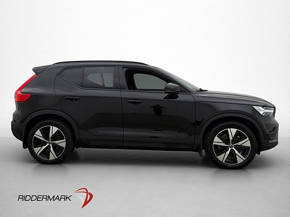 Volvo XC40 9 of 30