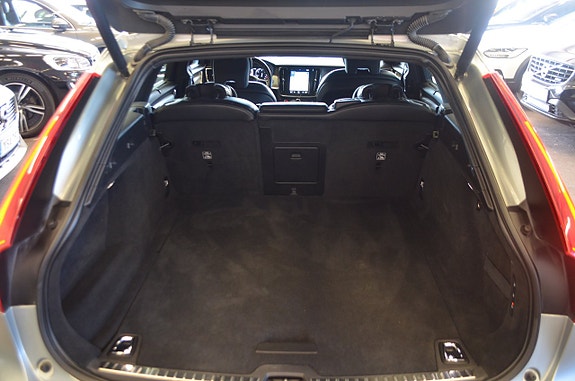 Volvo V90 23 of 30