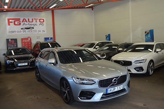 Volvo V90 14 of 30