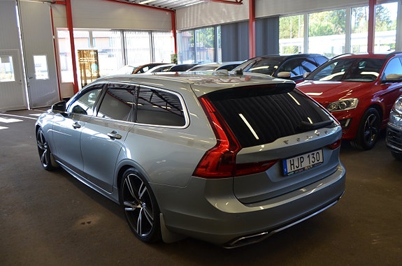 Volvo V90 17 of 30