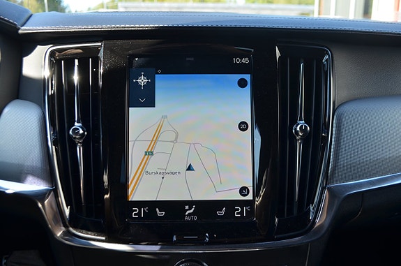Volvo V90 26 of 30