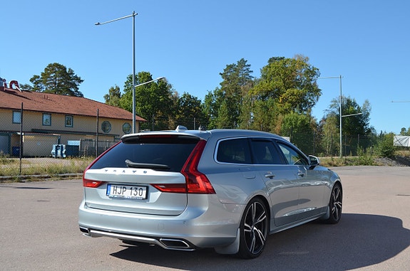 Volvo V90 7 of 30